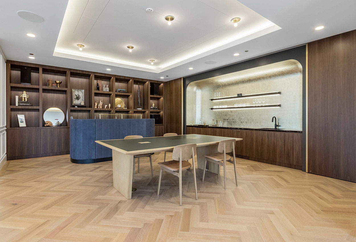 The Room Lounge Area